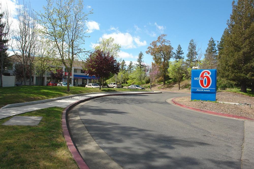 Motel 6-Santa Rosa, Ca - North Екстер'єр фото