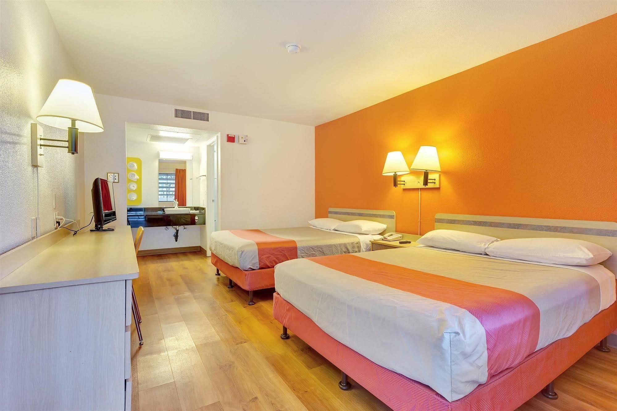 Motel 6-Santa Rosa, Ca - North Екстер'єр фото