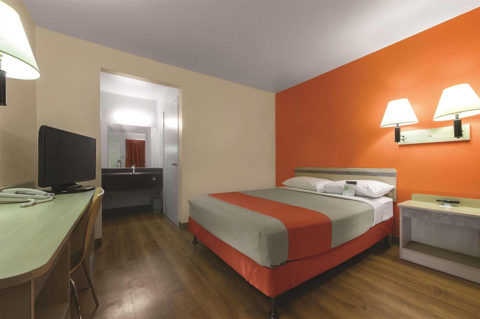 Motel 6-Santa Rosa, Ca - North Екстер'єр фото
